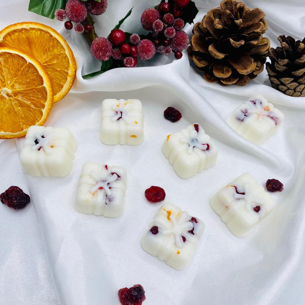 Mulled Pear & Cranberry - Presents